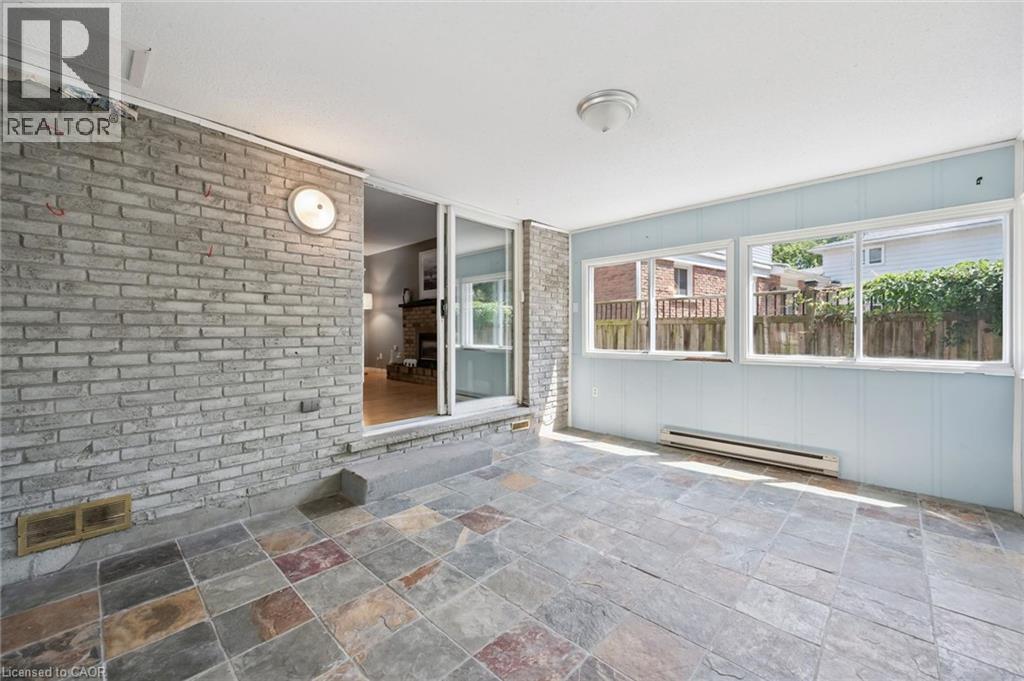 345 Beechlawn Drive, Waterloo, Ontario  N2L 5L8 - Photo 21 - 40841693