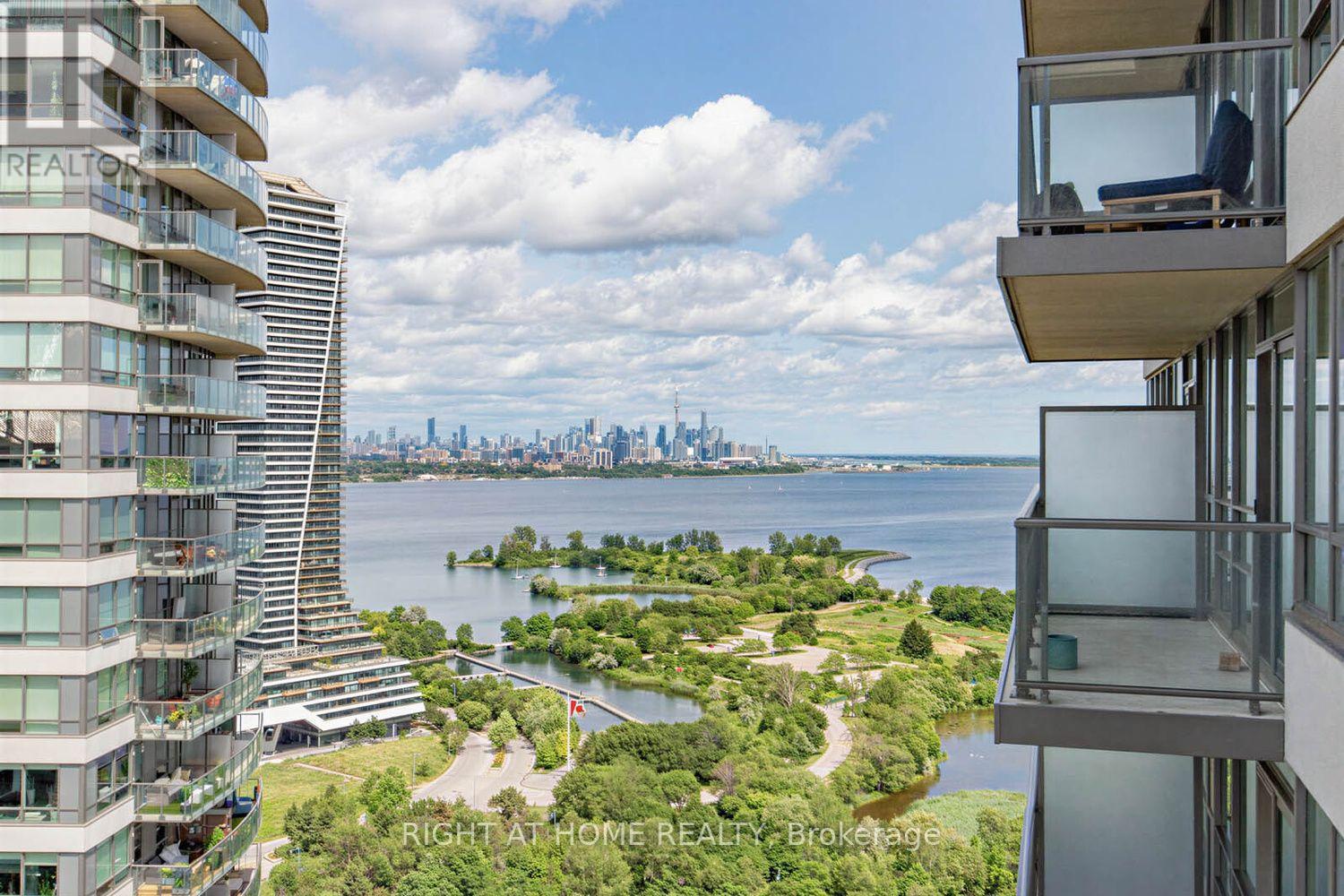 3104 - 2240 Lake Shore Boulevard W, Toronto, Ontario  M8V 0B1 - Photo 5 - W13596086