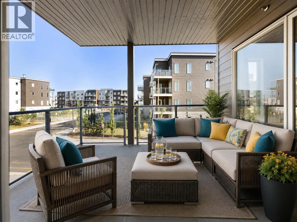 202, 150 Shawnee Square SW, Calgary, Alberta  T2Y 0T6 - Photo 7 - A2334729
