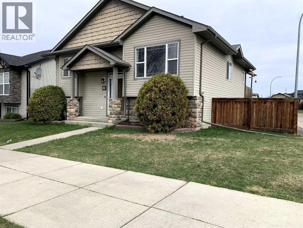 95 Inglewood Drive, Red Deer, Alberta  T4R 0B2 - Photo 2 - A2291723