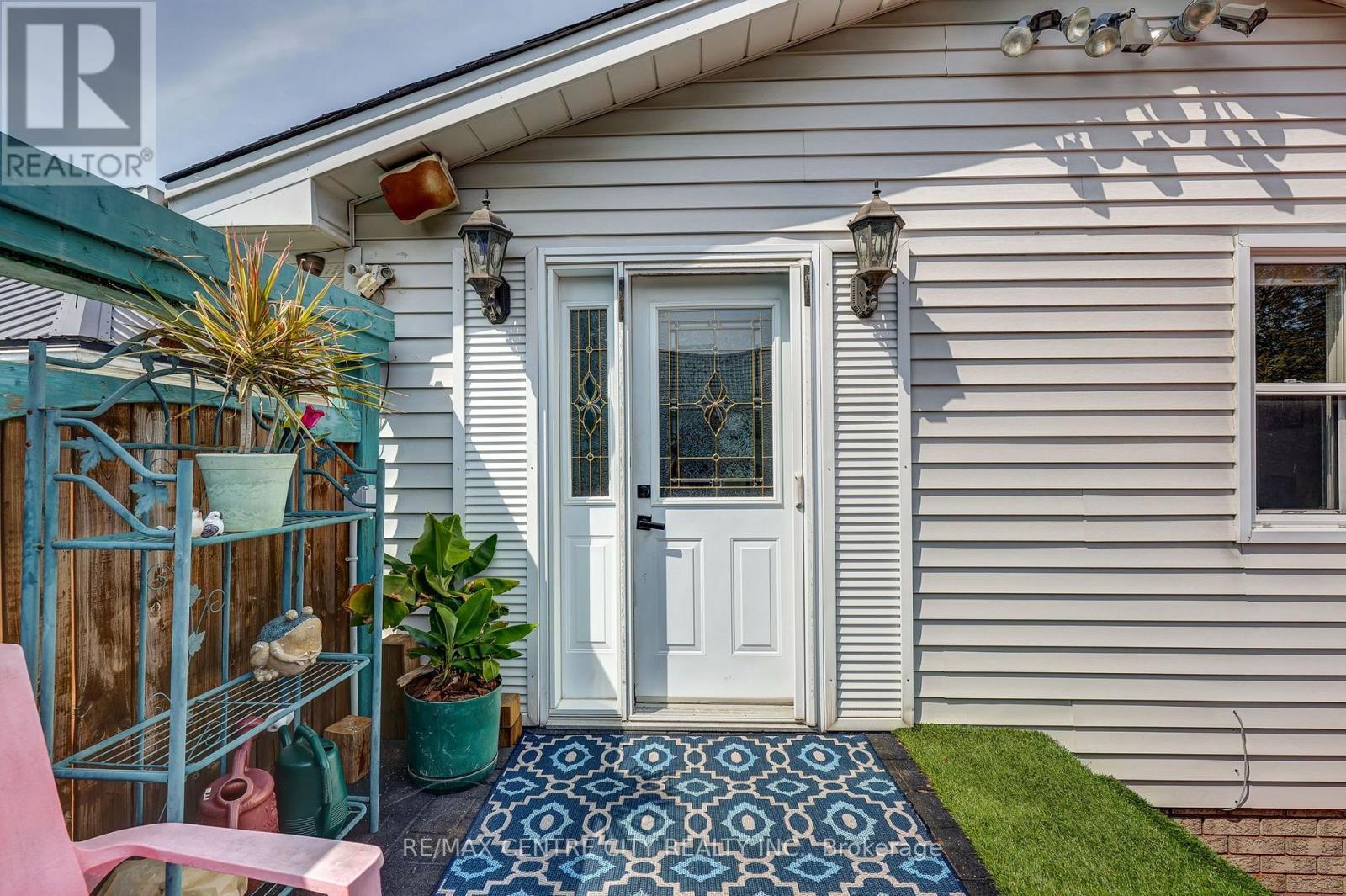 37 Fifth Avenue, St. Thomas, Ontario  N5R 4C4 - Photo 12 - X13642704