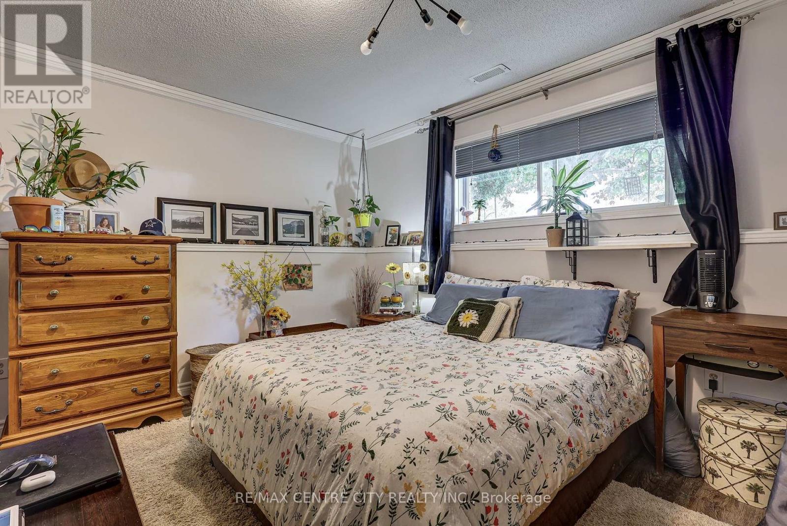 37 Fifth Avenue, St. Thomas, Ontario  N5R 4C4 - Photo 46 - X13642704