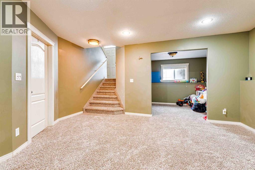 95 Inglewood Drive, Red Deer, Alberta  T4R 0B2 - Photo 28 - A2291723