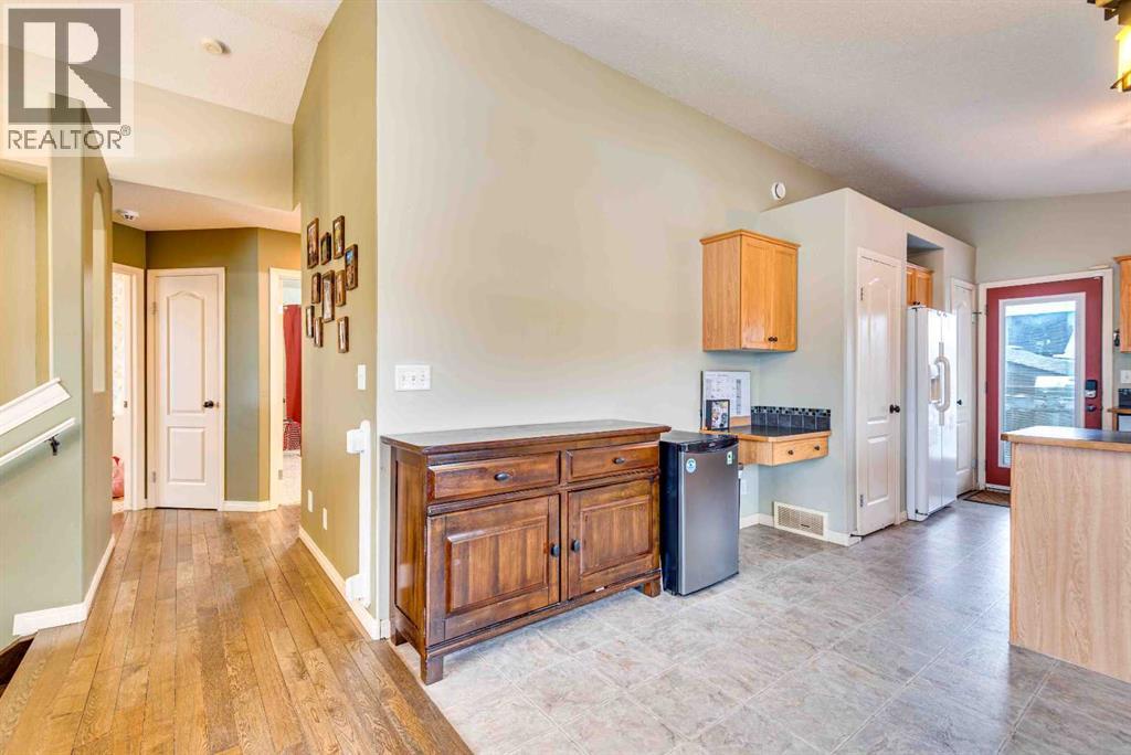 95 Inglewood Drive, Red Deer, Alberta  T4R 0B2 - Photo 18 - A2291723