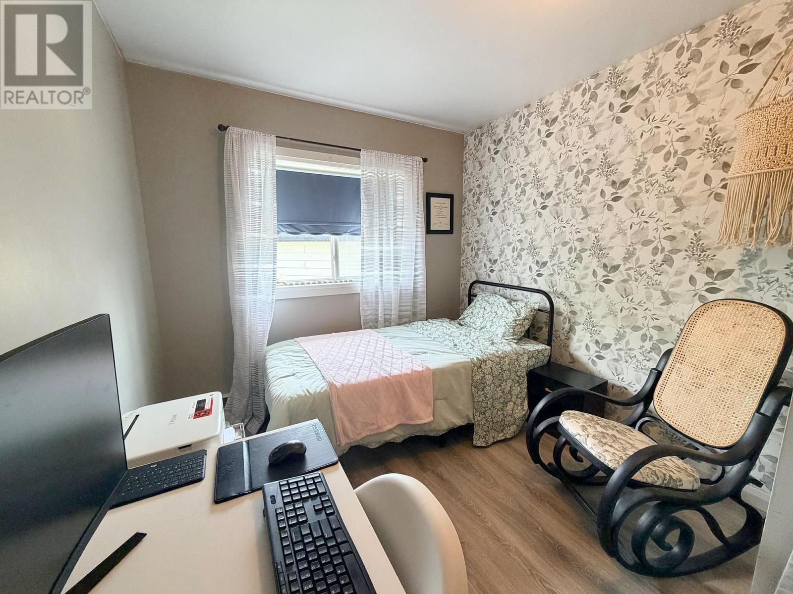 102 Thom St, Longlac, Ontario  P0T 2A0 - Photo 20 - TB2601459