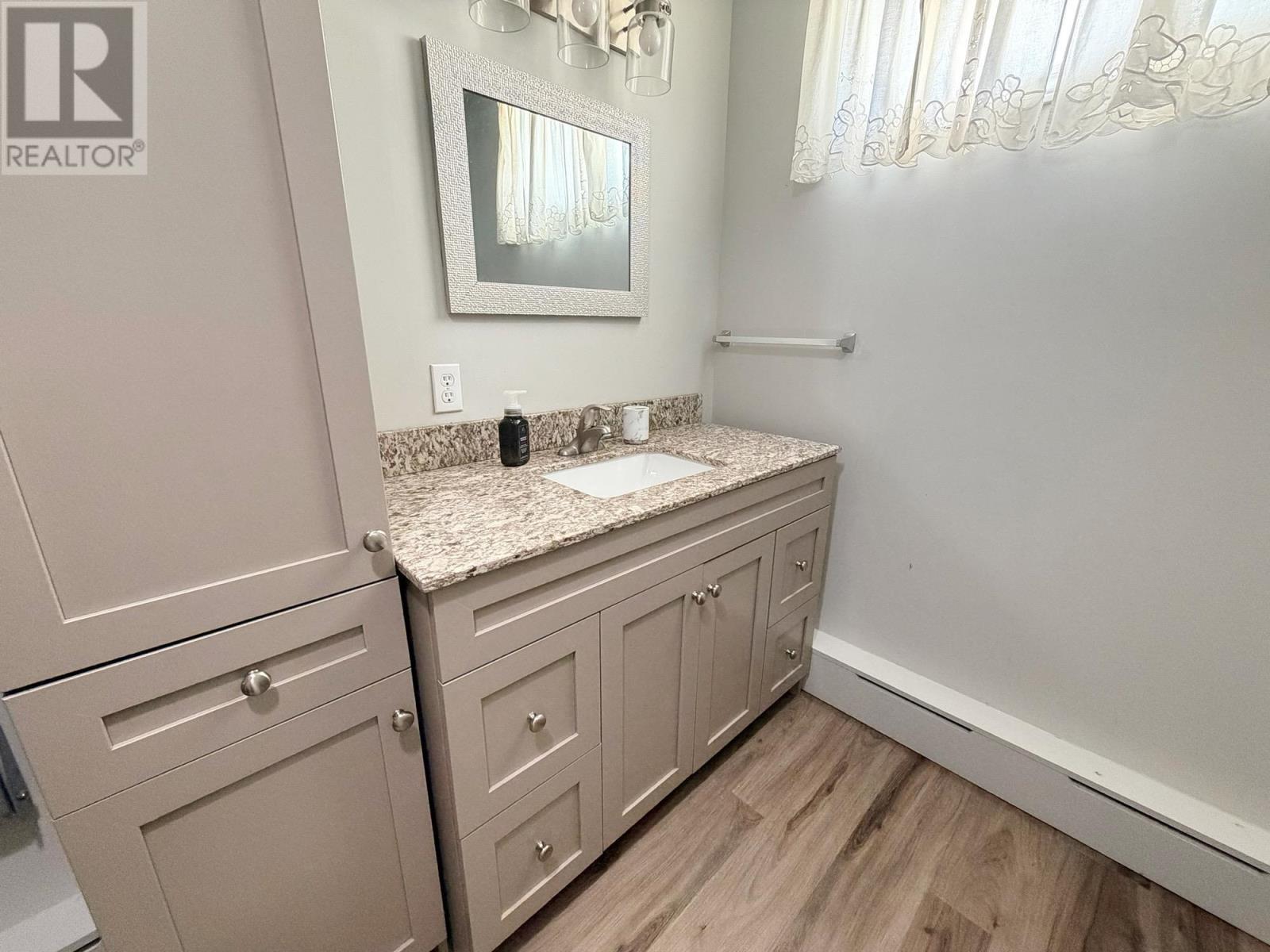 102 Thom St, Longlac, Ontario  P0T 2A0 - Photo 23 - TB2601459
