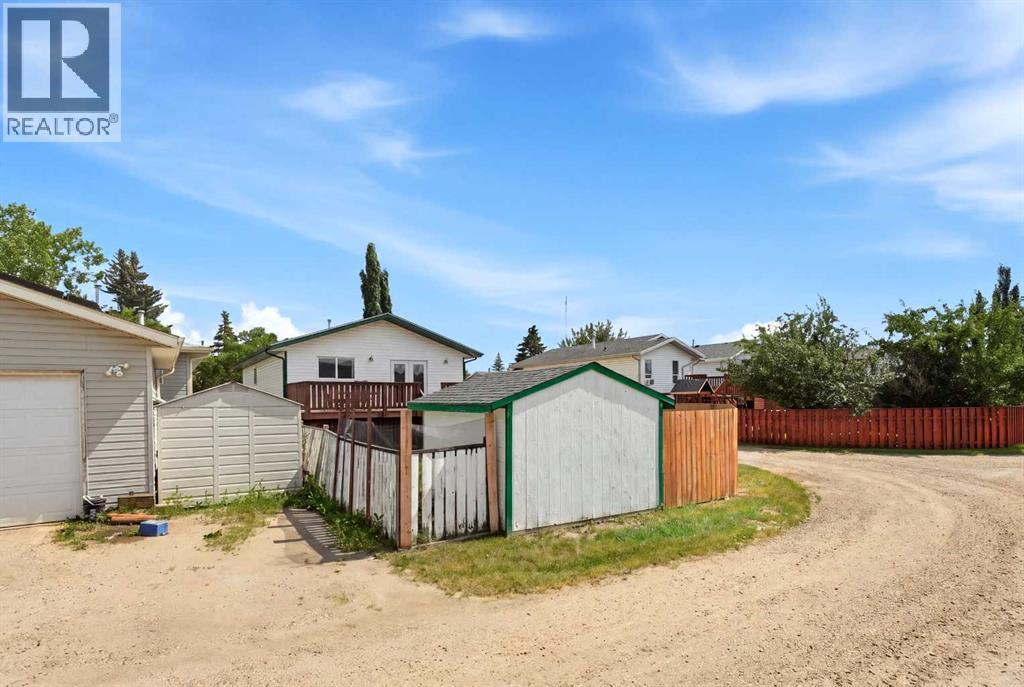 5260 Lansdowne Avenue, Blackfalds, Alberta  T0M 0J0 - Photo 34 - A2334845
