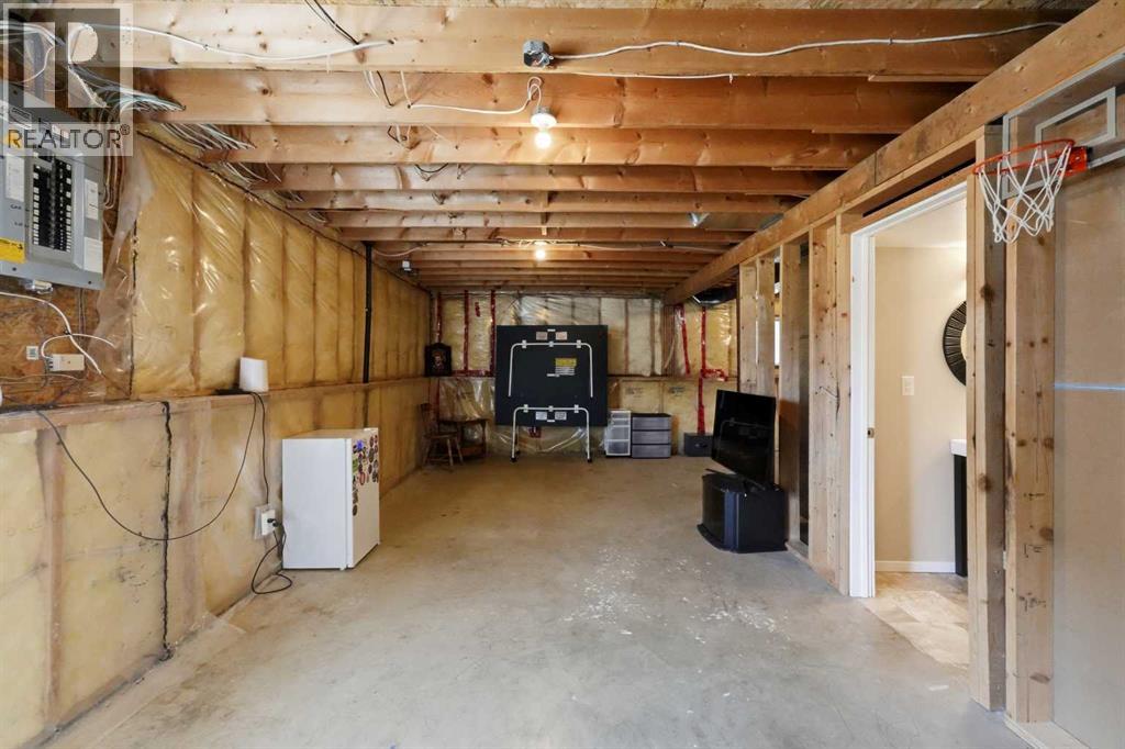 5260 Lansdowne Avenue, Blackfalds, Alberta  T0M 0J0 - Photo 25 - A2334845