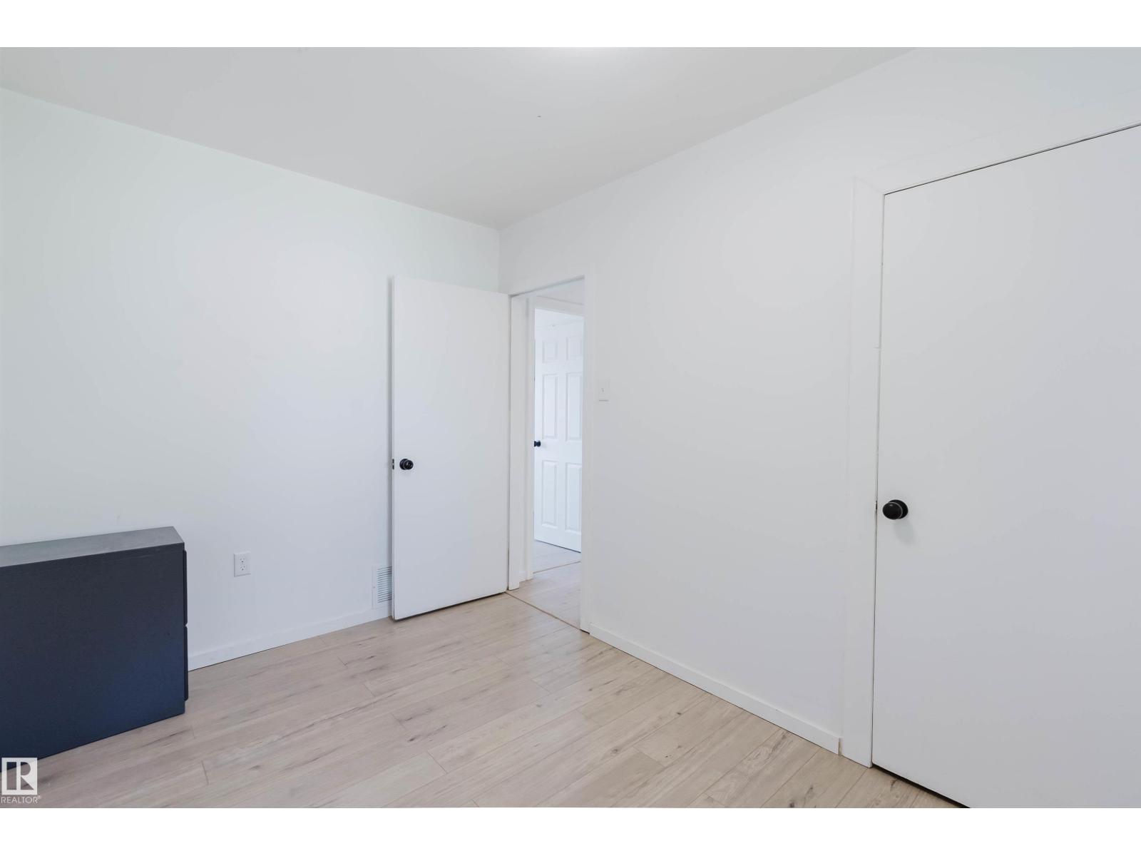 9606 163 St NW, Edmonton, Alberta  T5P 3M8 - Photo 12 - E4498137