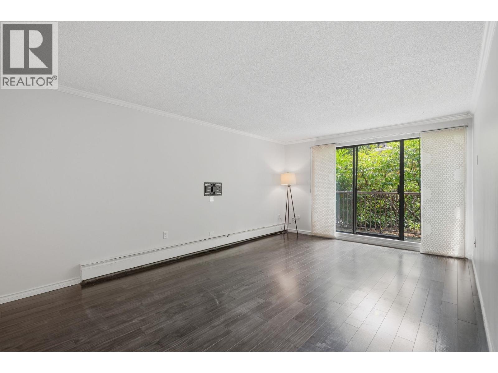 210 466 E Eighth Avenue, New Westminster, British Columbia  V3L 4L2 - Photo 3 - R3153197
