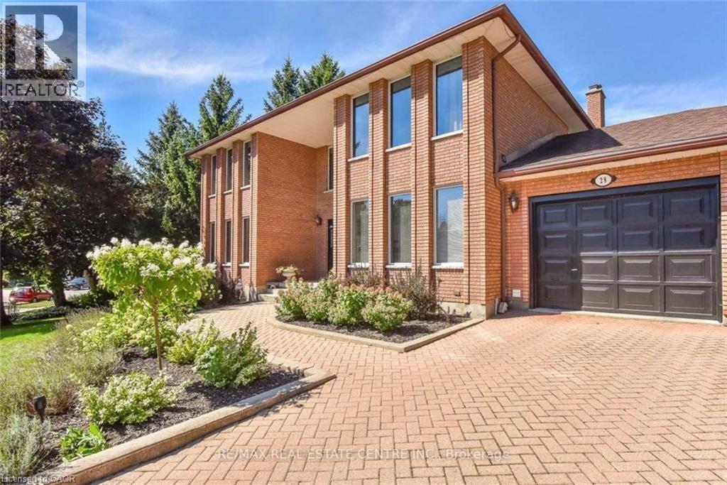 28 Walnut Drive, Guelph, Ontario  N1E 4B3 - Photo 10 - 40853700