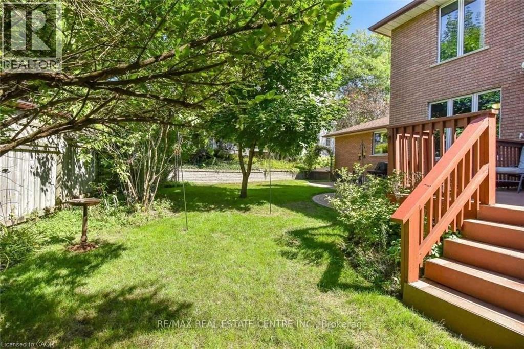 28 Walnut Drive, Guelph, Ontario  N1E 4B3 - Photo 12 - 40853700