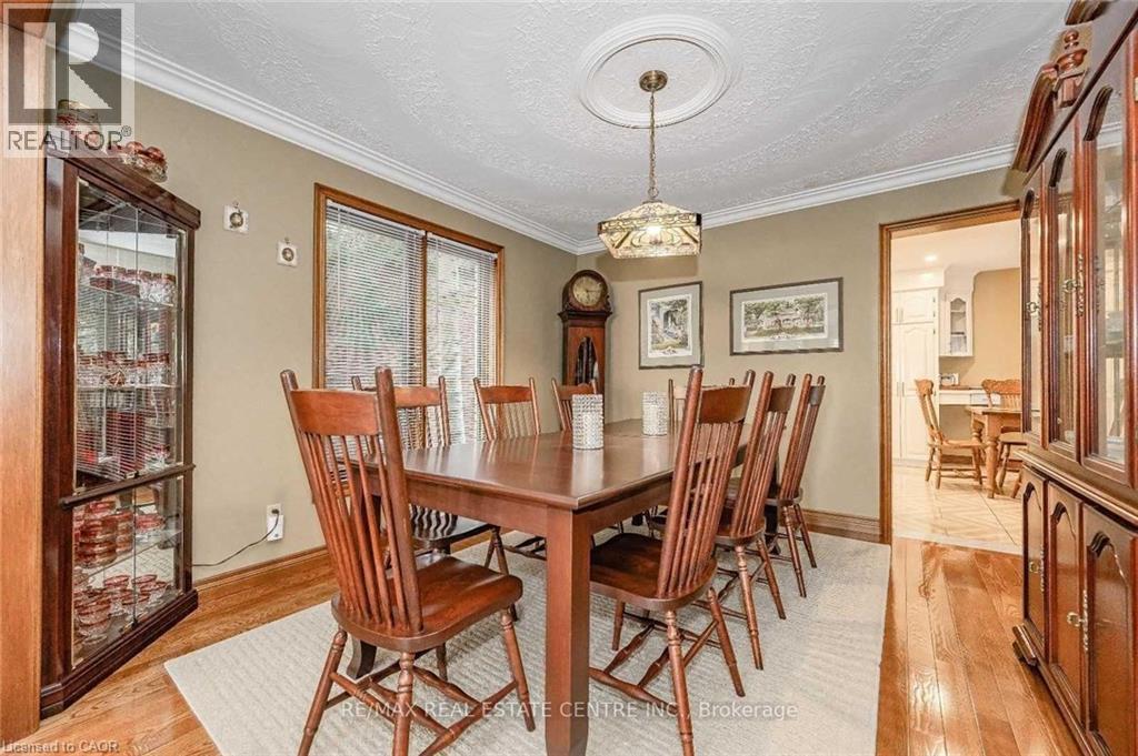 28 Walnut Drive, Guelph, Ontario  N1E 4B3 - Photo 7 - 40853700