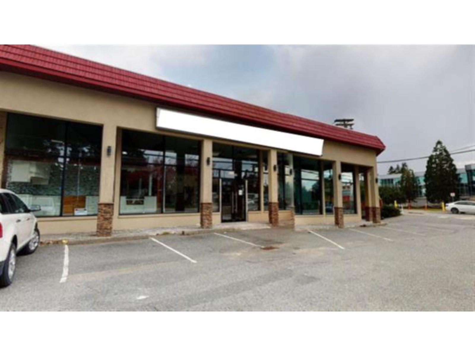 32210 South Fraser Way, Abbotsford, British Columbia  V2T 1W8 - Photo 2 - C8081009