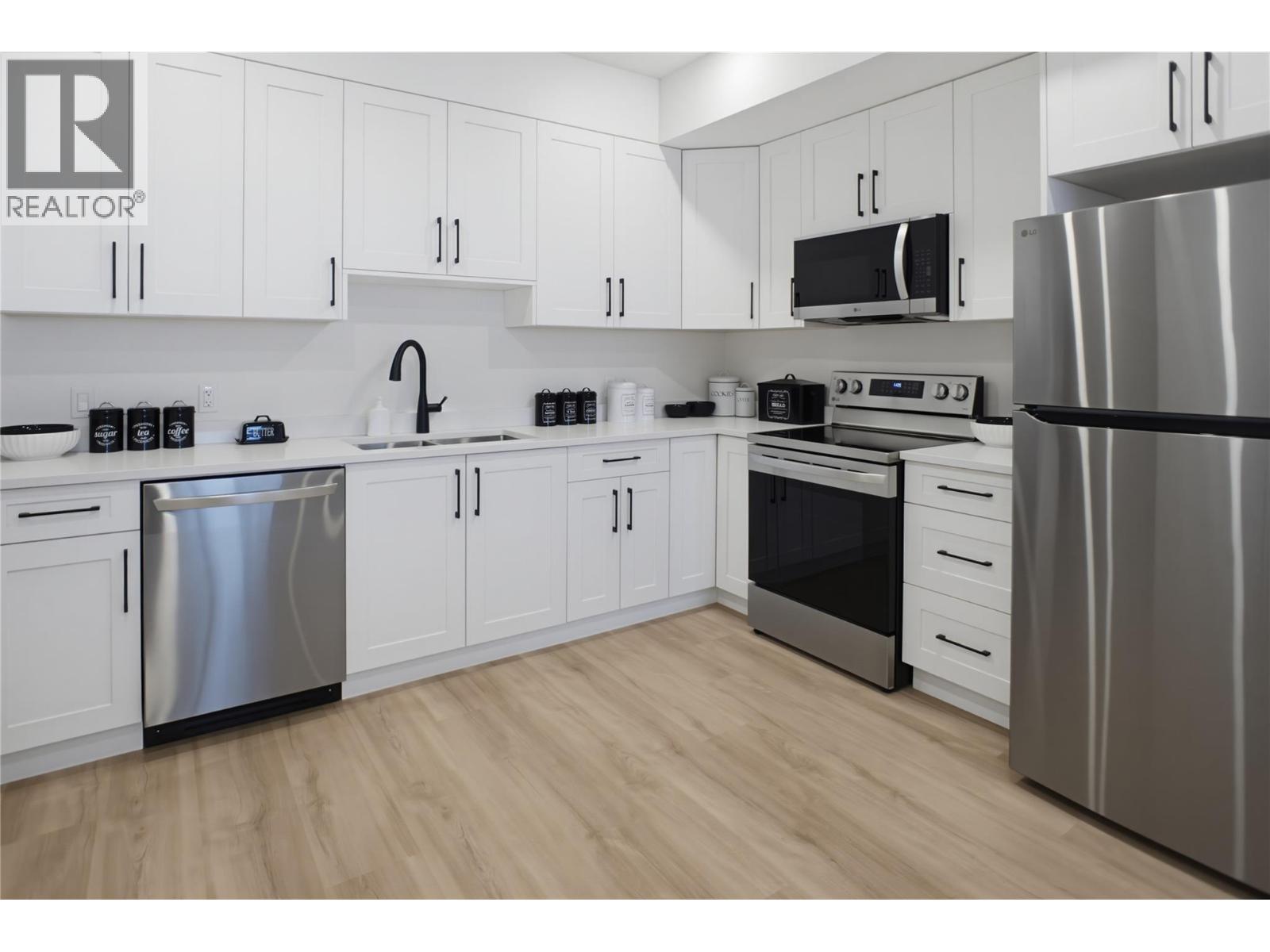 2967 Gilbert Road, Kamloops, British Columbia  V2B 7A9 - Photo 28 - 10391212
