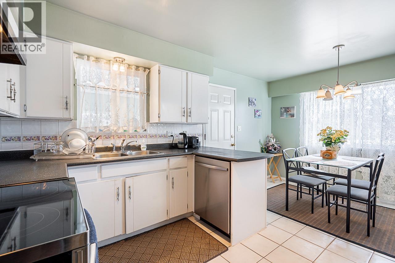 8571 Greenfield Drive, Richmond, British Columbia V7A 4M2 - Photo 12 - R3152965
