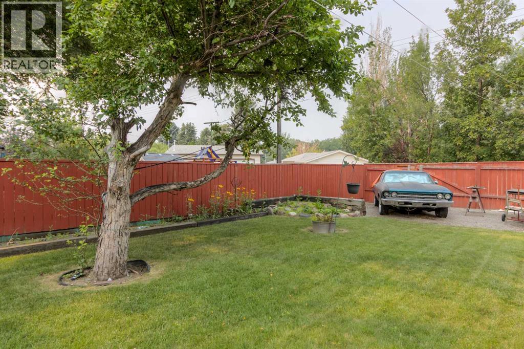 1218 18 Street N, Lethbridge, Alberta  T1H 3H6 - Photo 37 - A2331568