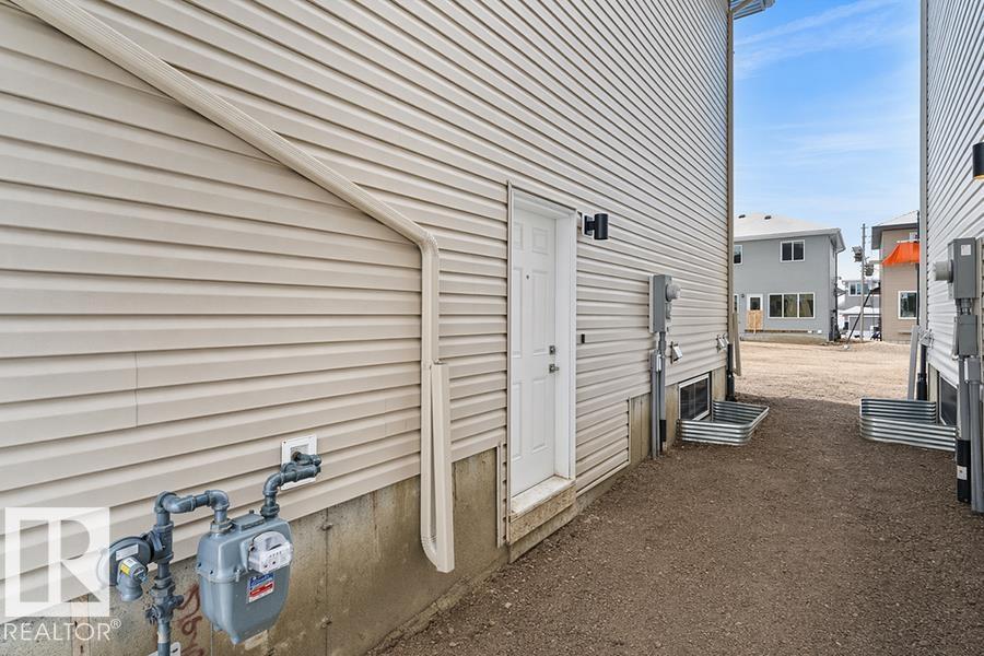 913 19 Av Nw, Edmonton, Alberta  T6T 2X4 - Photo 38 - E4502271