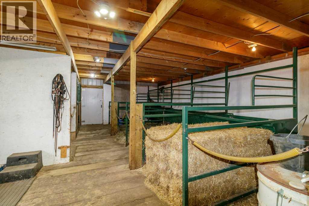 36408 Range Road 271, Rural Red Deer County, Alberta  T0M 1R0 - Photo 32 - A2334702