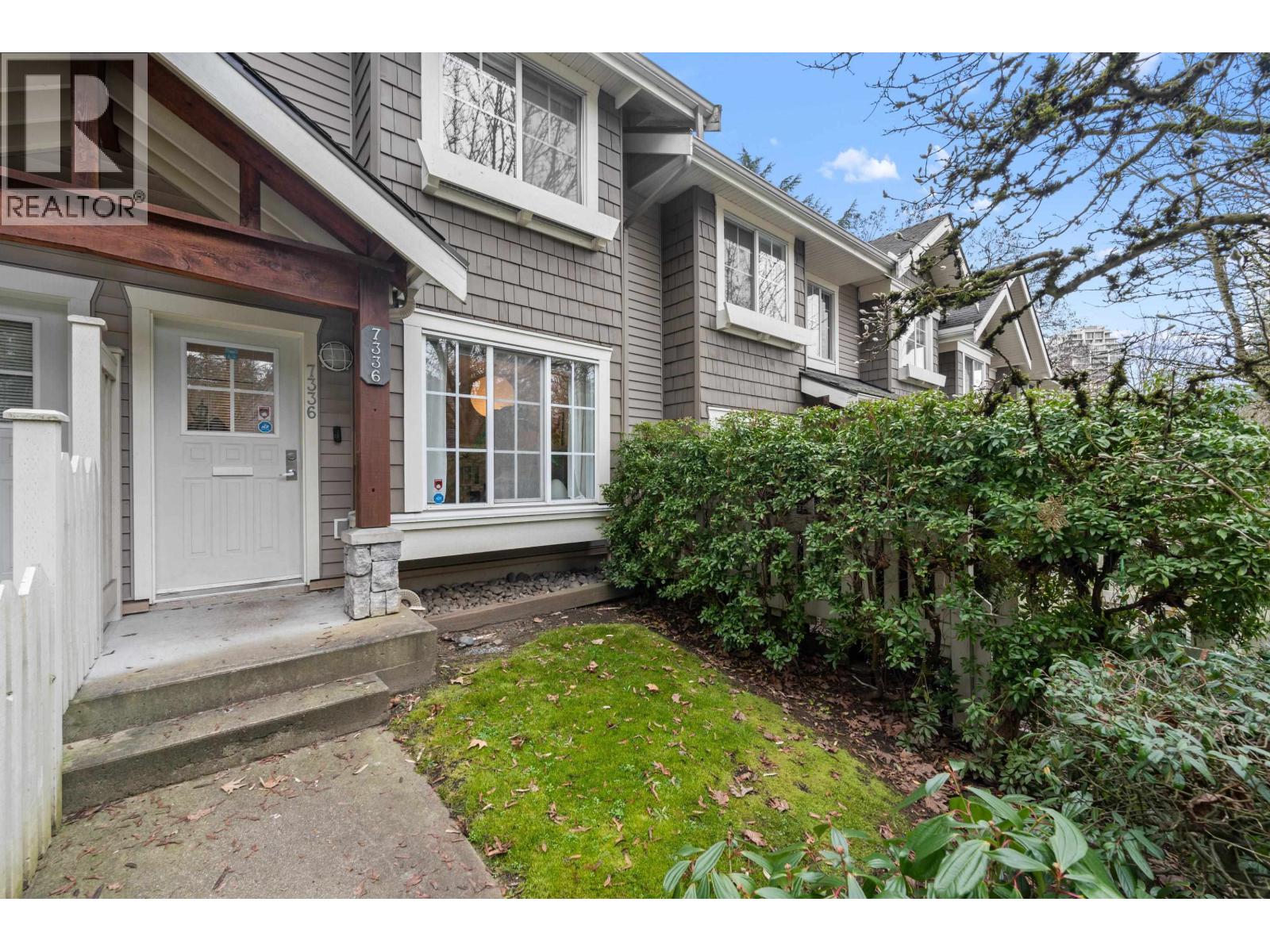 7336 Salisbury Avenue, Burnaby, British Columbia V5E 2A3 - Photo 4 - R3152981