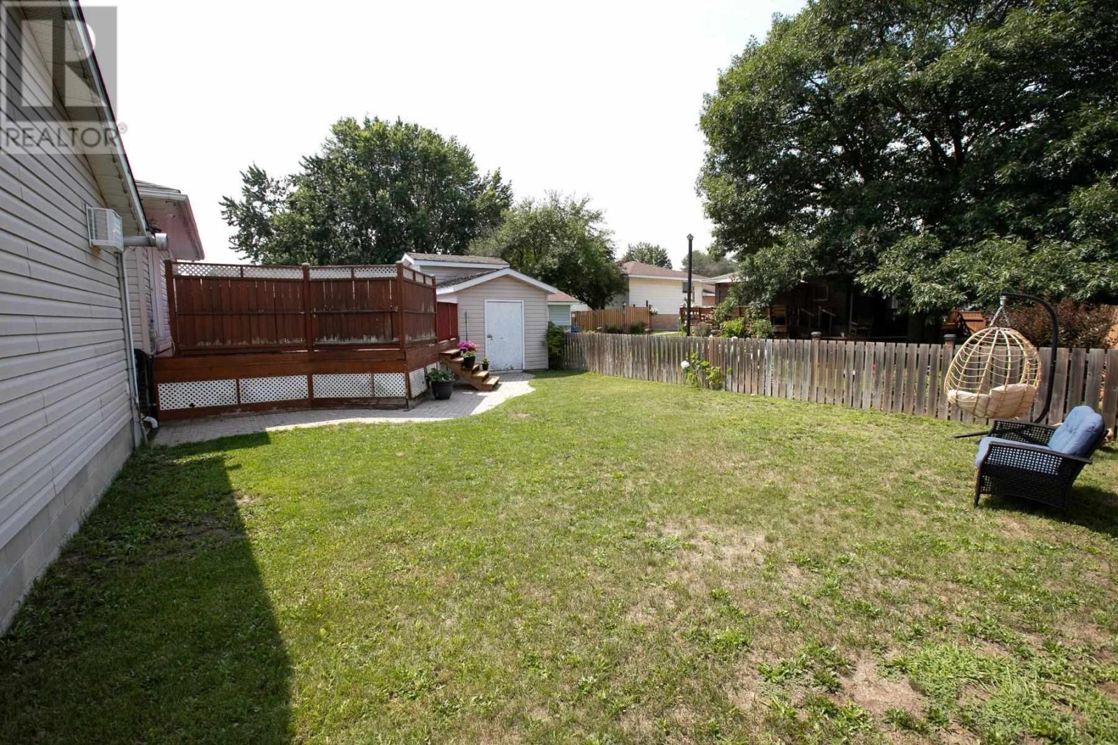 60 Ross St, Sault Ste. Marie, Ontario  P6A 5Y8 - Photo 10 - SM262059