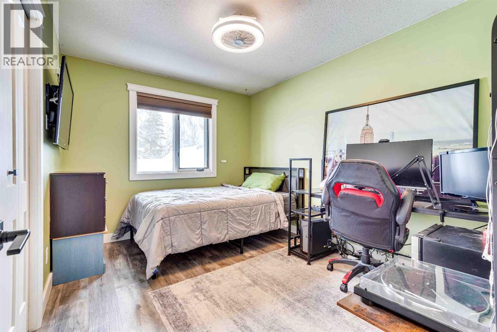 211 4 Avenue SE, Three Hills, Alberta  T0M 2A0 - Photo 29 - A2328733