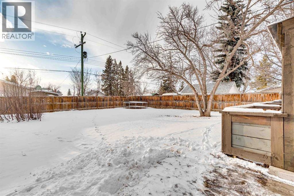 211 4 Avenue SE, Three Hills, Alberta  T0M 2A0 - Photo 41 - A2328733