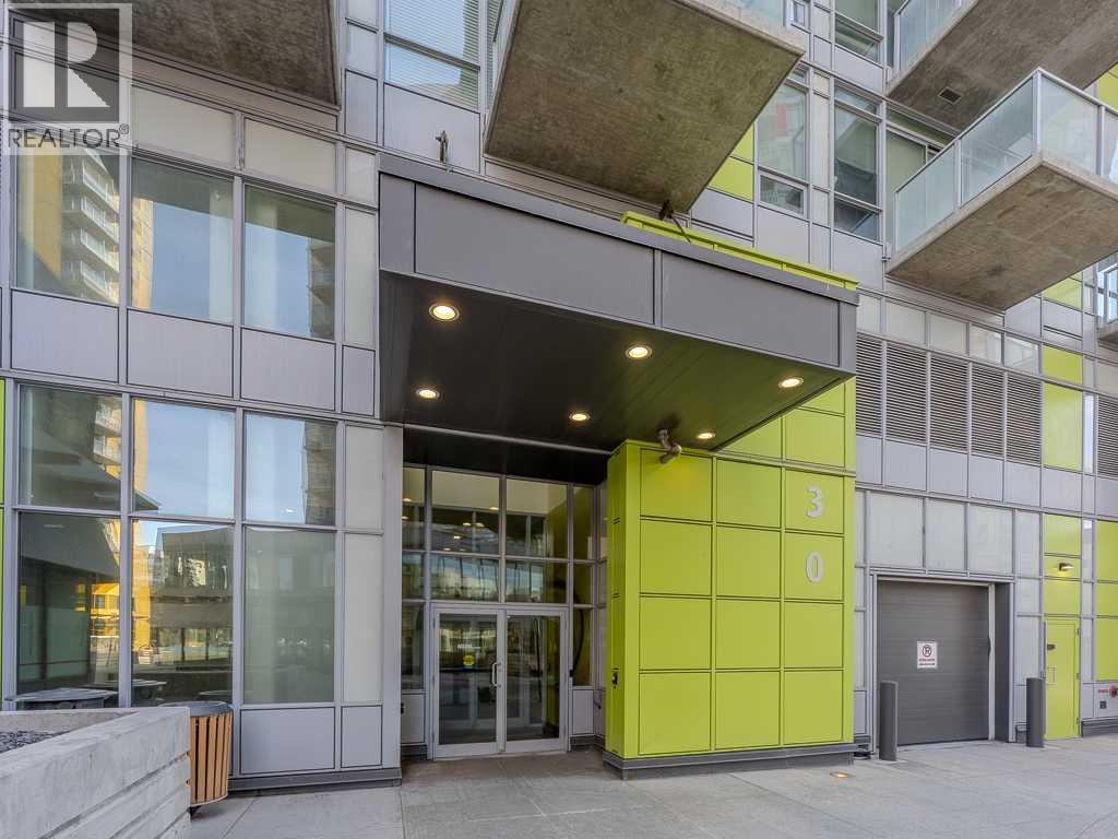706, 30 Brentwood Common NW, Calgary, Alberta  T2L 2L8 - Photo 3 - A2305979