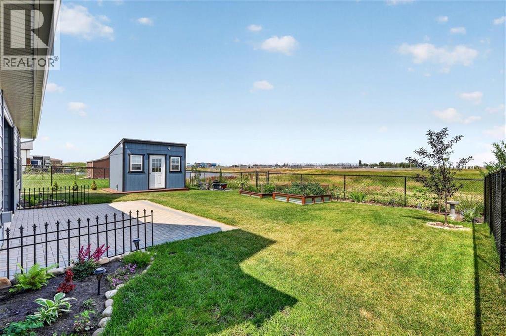 69 North Bridges Bay SW, Langdon, Alberta  T0J 1X3 - Photo 36 - A2333597