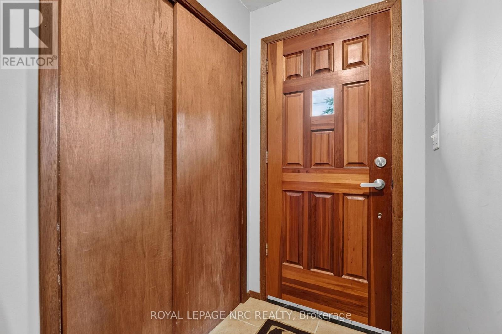 545 Belleview Boulevard, Fort Erie, Ontario L0S 1N0 - Photo 3 - X13642738