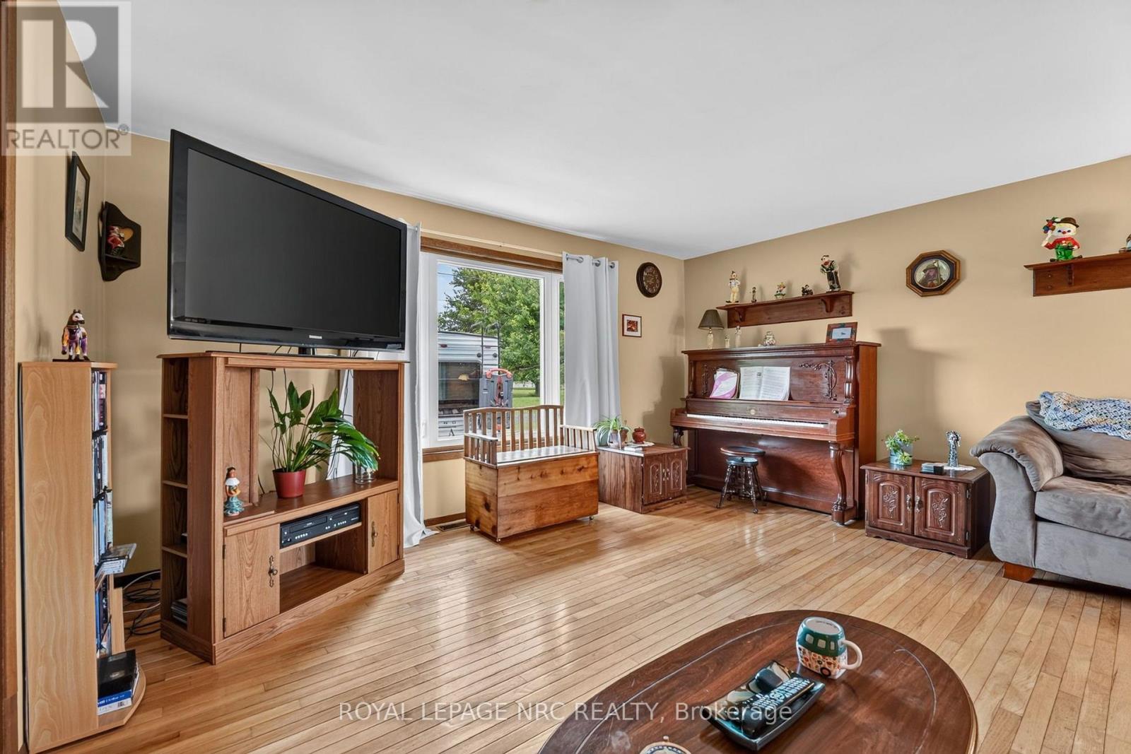 545 Belleview Boulevard, Fort Erie, Ontario L0S 1N0 - Photo 6 - X13642738