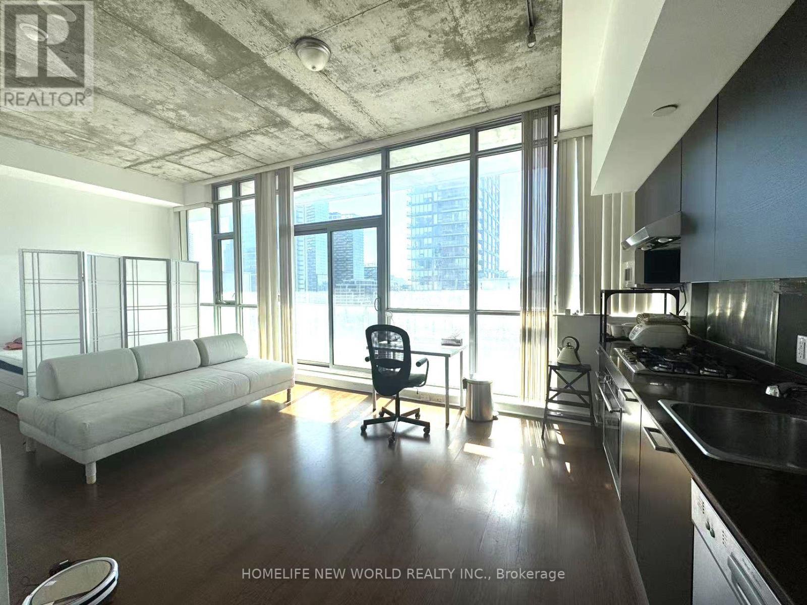 1701 - 375 King Street W, Toronto, Ontario  M5V 1K5 - Photo 3 - C13642740