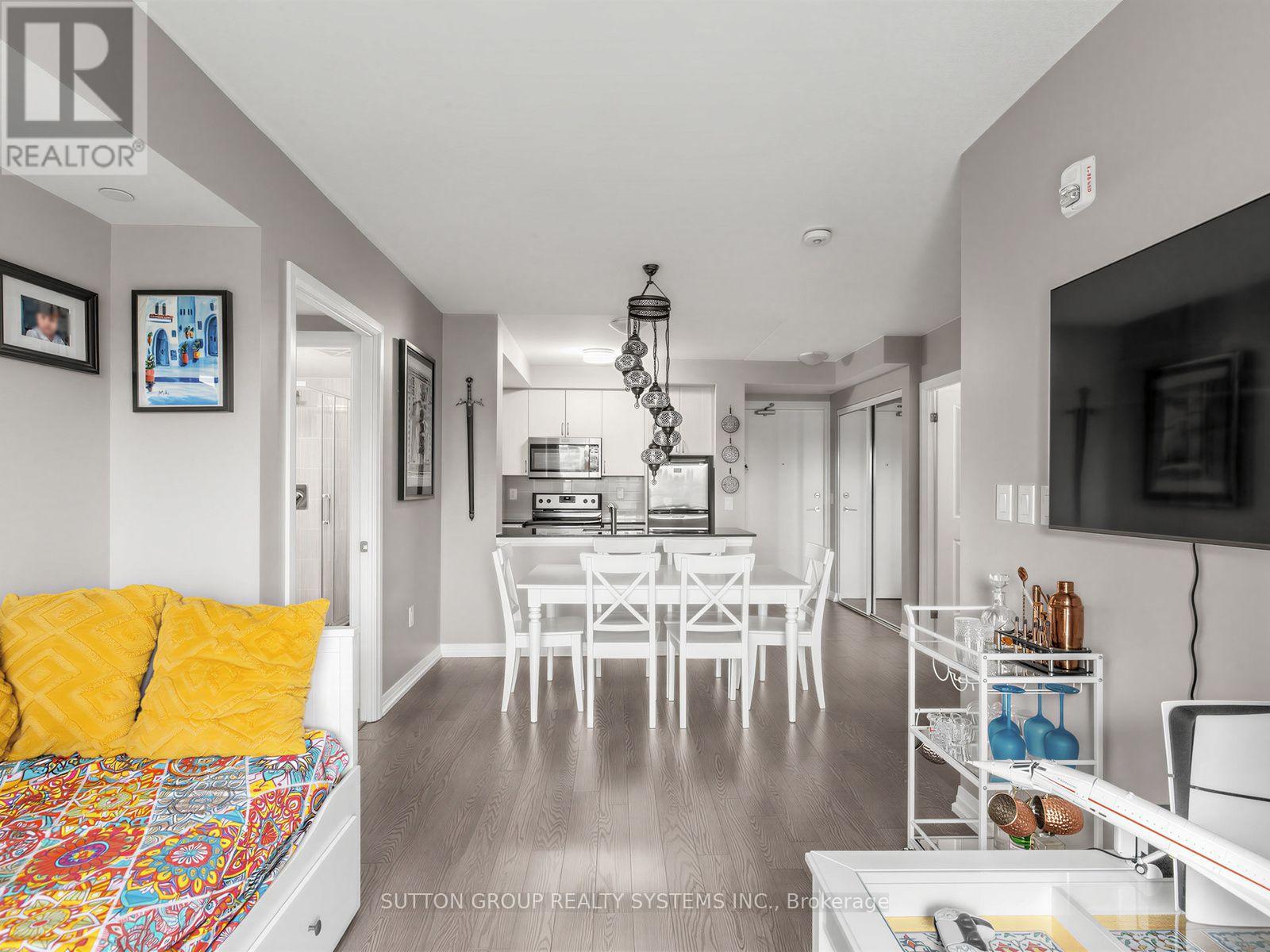 502 - 741 Sheppard Avenue W, Toronto, Ontario  M3H 0C9 - Photo 10 - C13642750