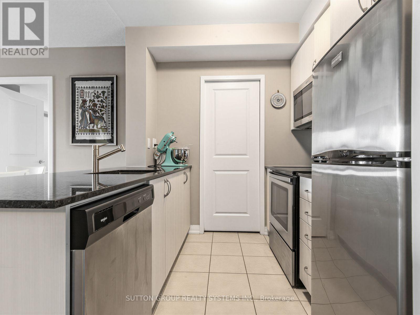 502 - 741 Sheppard Avenue W, Toronto, Ontario  M3H 0C9 - Photo 5 - C13642750