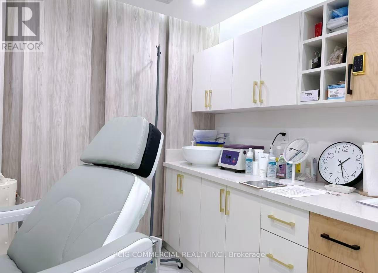 2n - 26 Bellair Street, Toronto, Ontario  M5R 2C7 - Photo 6 - C13642788