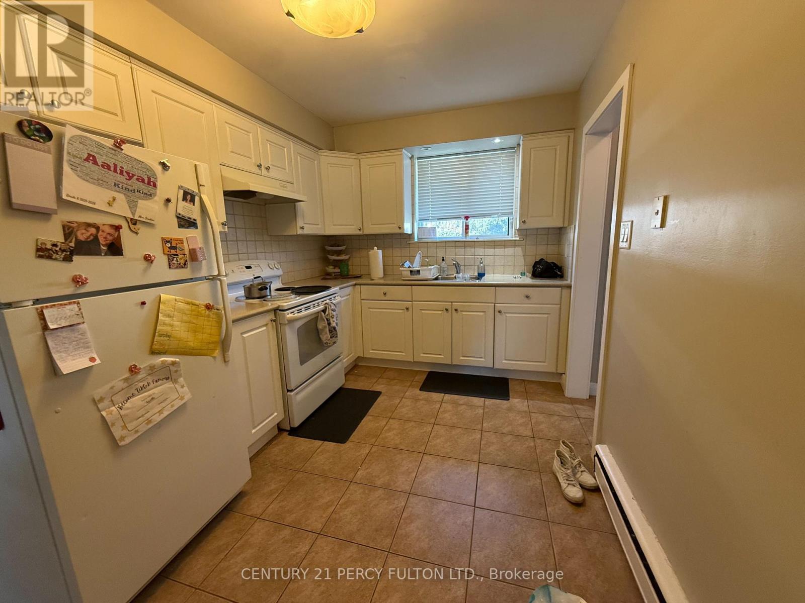 3 - 706 Dunlop Street W, Whitby, Ontario  L1N 1V5 - Photo 11 - E13642760