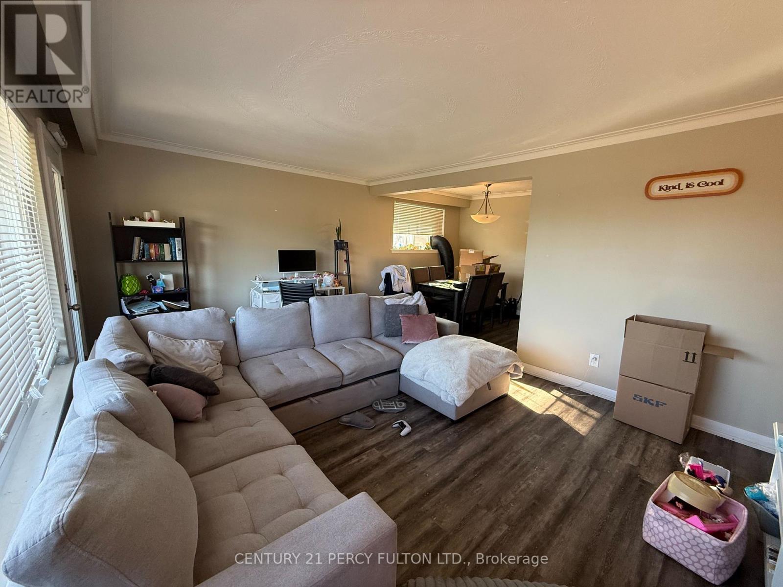 3 - 706 Dunlop Street W, Whitby, Ontario  L1N 1V5 - Photo 14 - E13642760