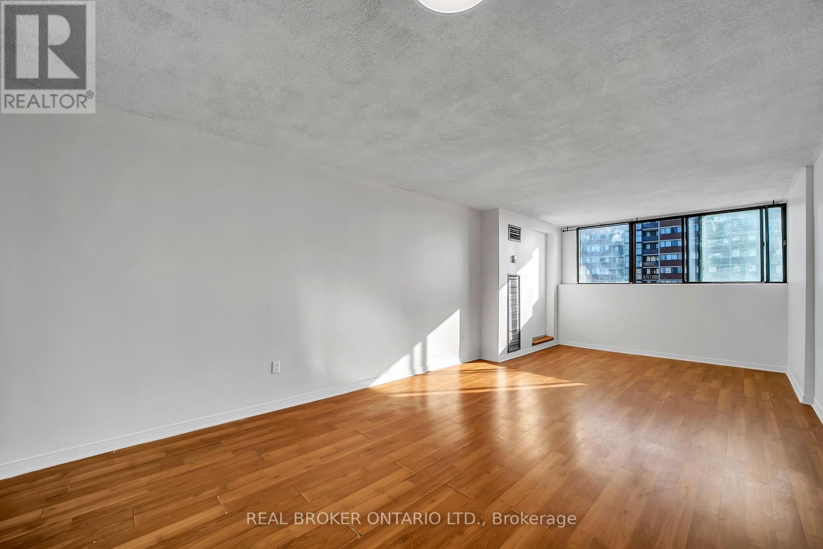 810 - 10 Tapscott Road, Toronto, Ontario M1B 3L9 - Photo 11 - E13642772
