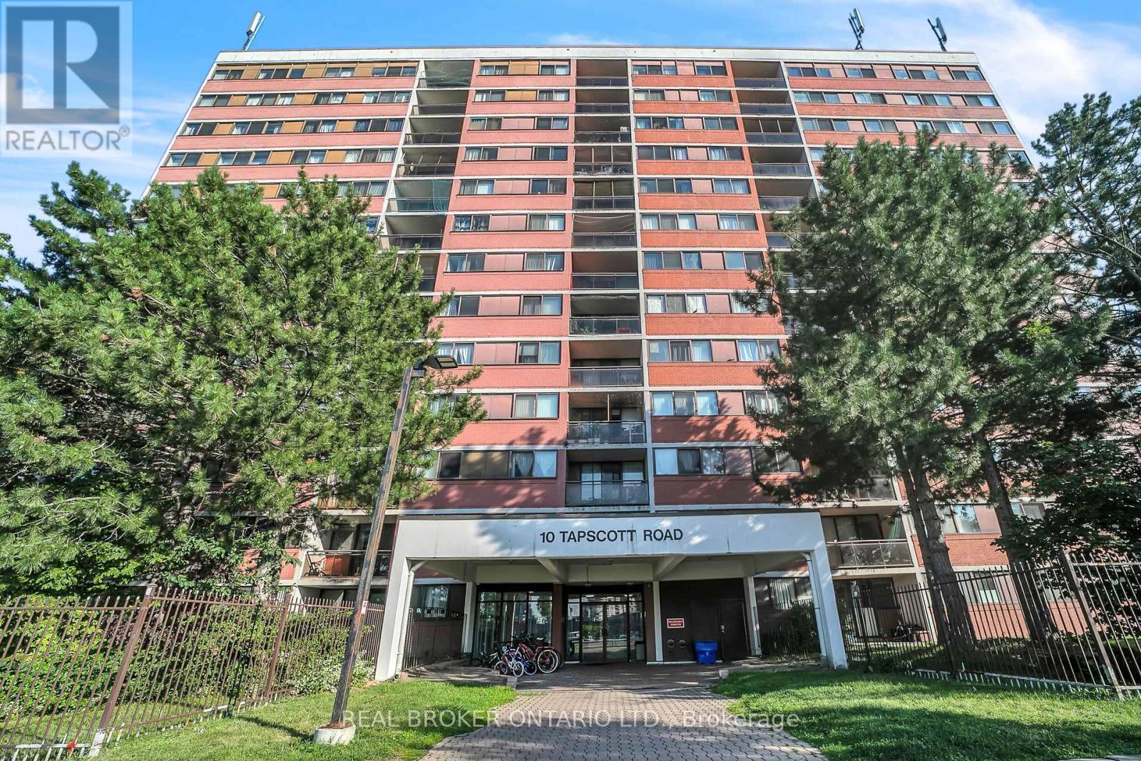 810 - 10 Tapscott Road, Toronto, Ontario M1B 3L9 - Photo 2 - E13642772