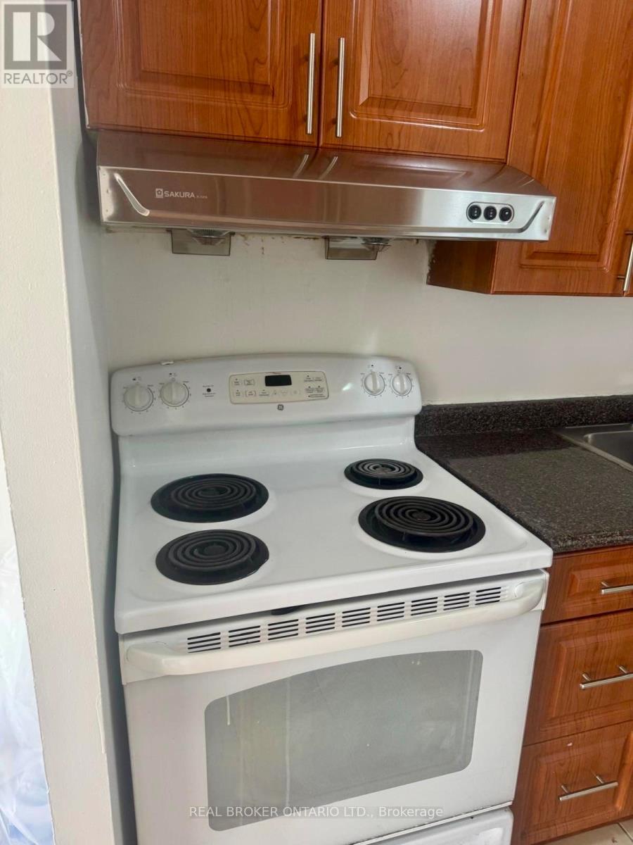 810 - 10 Tapscott Road, Toronto, Ontario M1B 3L9 - Photo 8 - E13642772