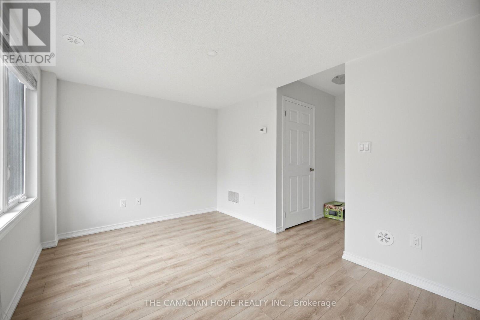 99 Danzatore Path, Oshawa, Ontario  L1L 0P9 - Photo 35 - E13642792