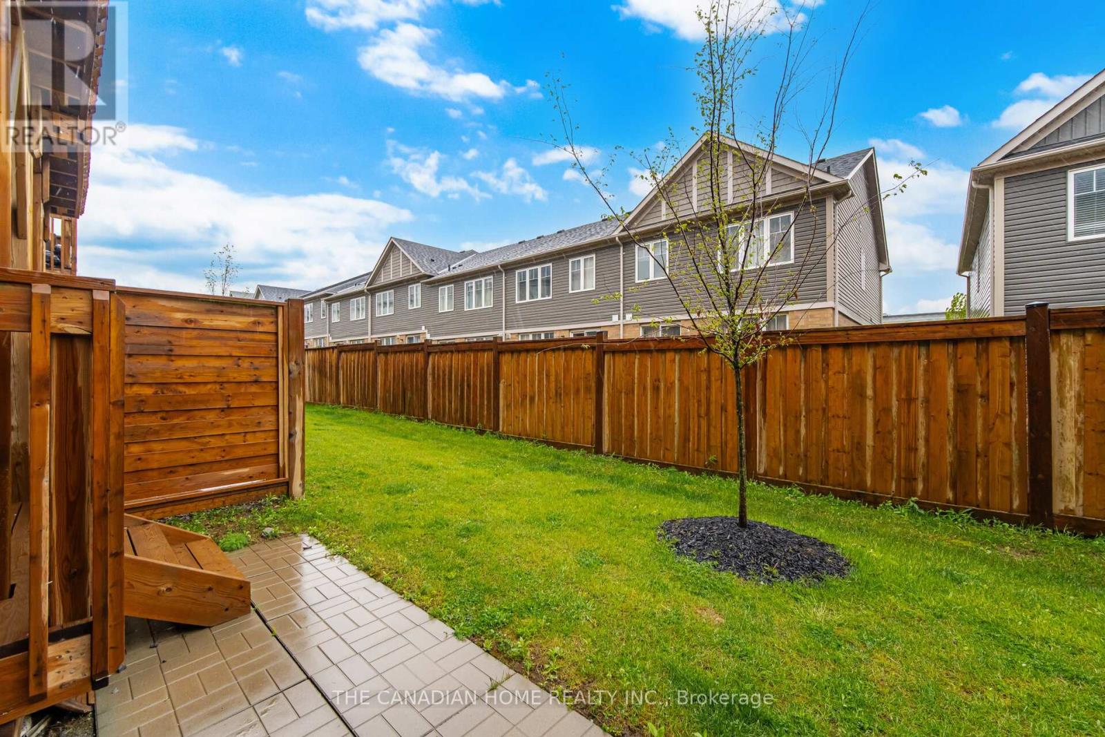 99 Danzatore Path, Oshawa, Ontario  L1L 0P9 - Photo 40 - E13642792