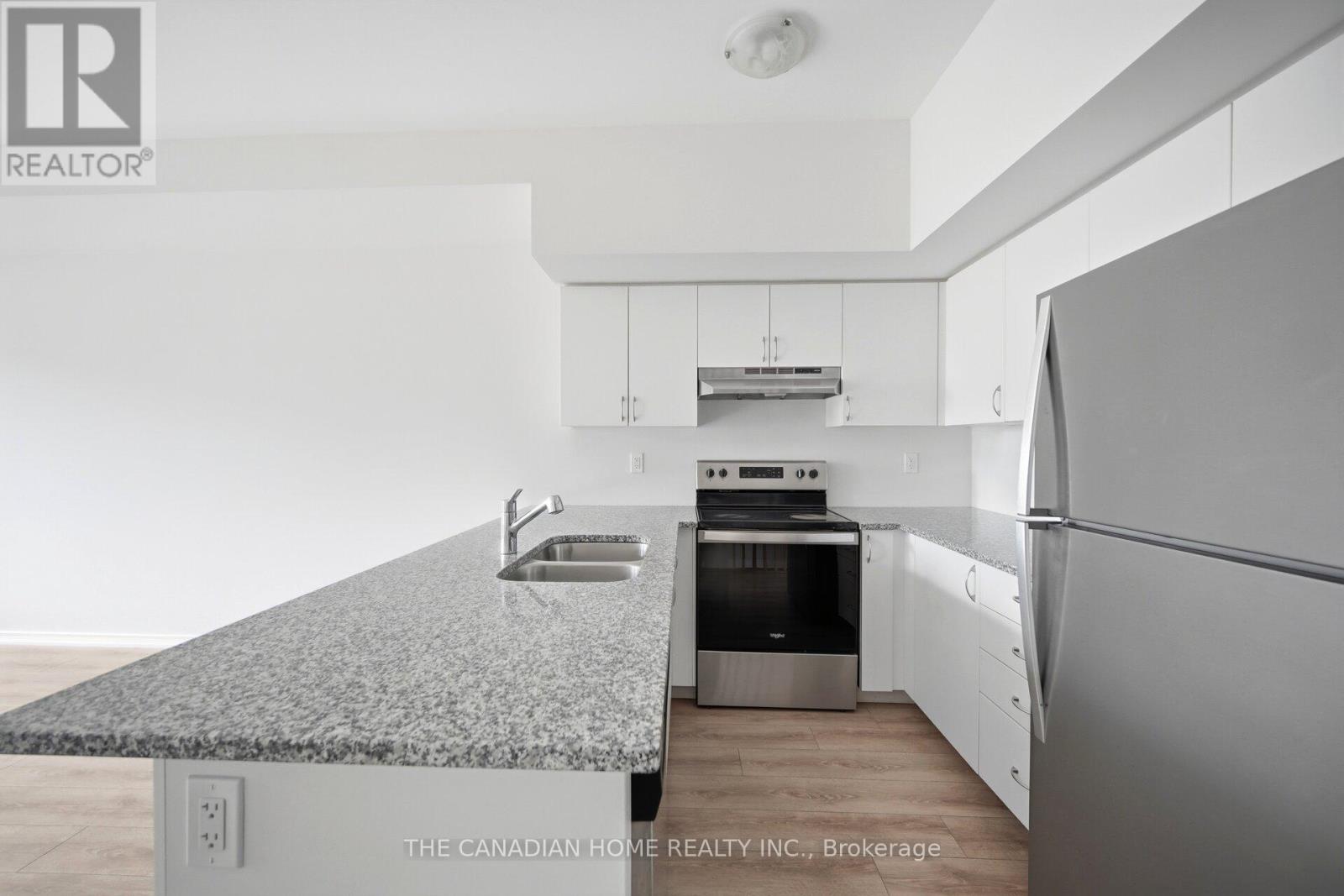 99 Danzatore Path, Oshawa, Ontario  L1L 0P9 - Photo 8 - E13642792