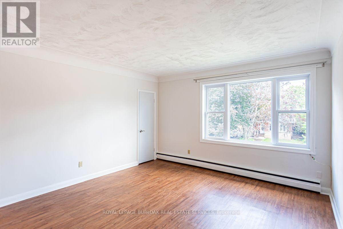 2 - 718 Ross Street, Burlington, Ontario  L7S 1S2 - Photo 13 - W13642736