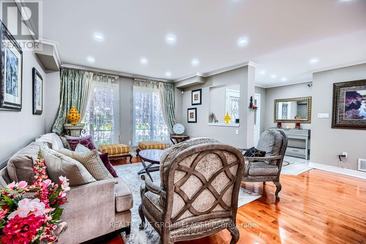5846 Tenth Line W, Mississauga, Ontario  L5M 6V3 - Photo 6 - W13642768