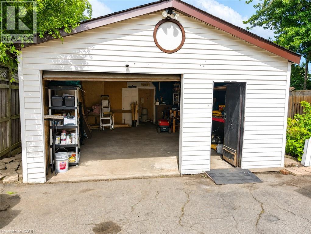450 East 42nd Street, Hamilton, Ontario  L8T 3B3 - Photo 40 - 40853119
