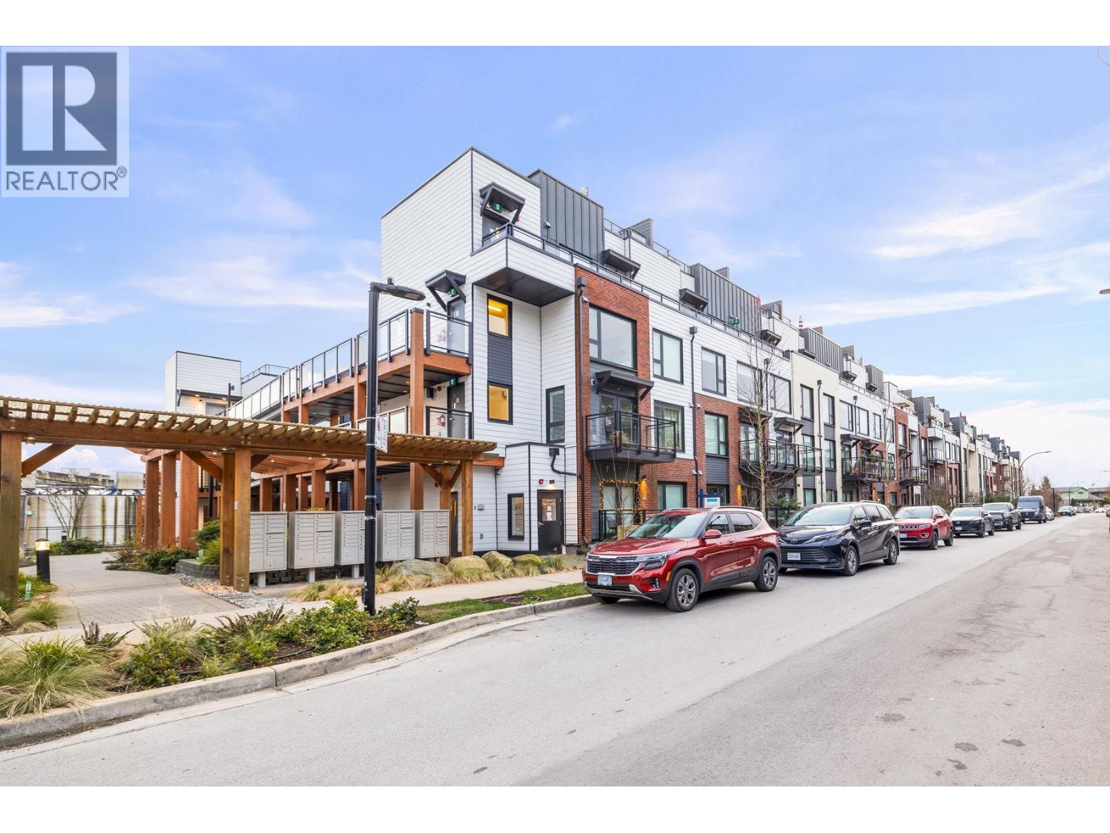 444 545 E 2nd Street, North Vancouver, British Columbia  V7L 1E1 - Photo 38 - R3143211