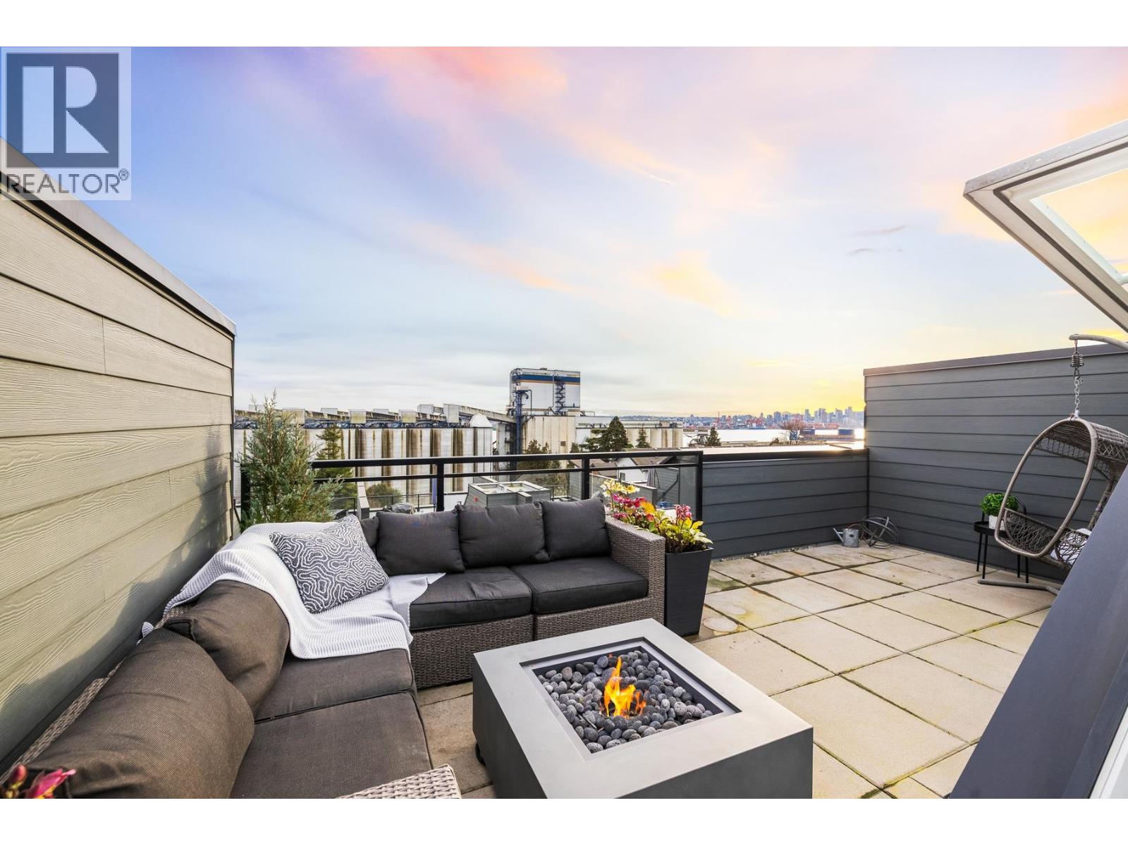 444 545 E 2nd Street, North Vancouver, British Columbia  V7L 1E1 - Photo 29 - R3143211