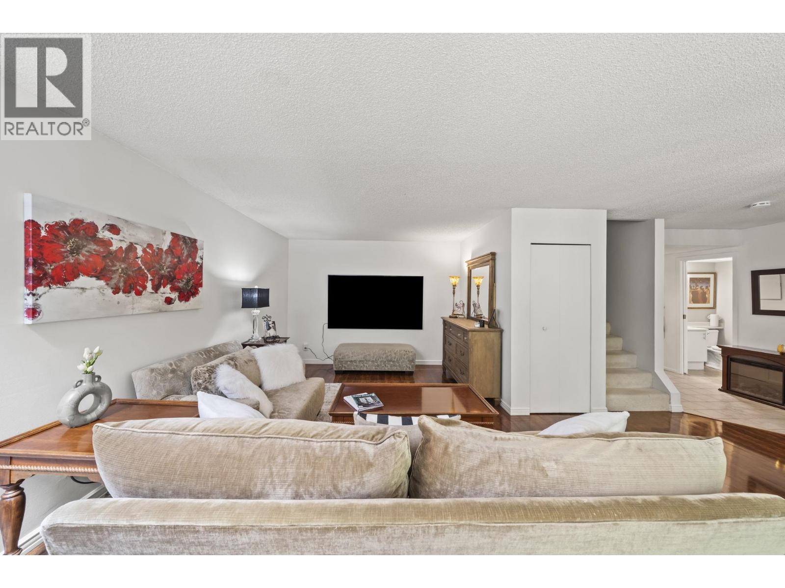 30 9101 Forest Grove Drive, Burnaby, British Columbia V5A 3Z5 - Photo 8 - R3153005