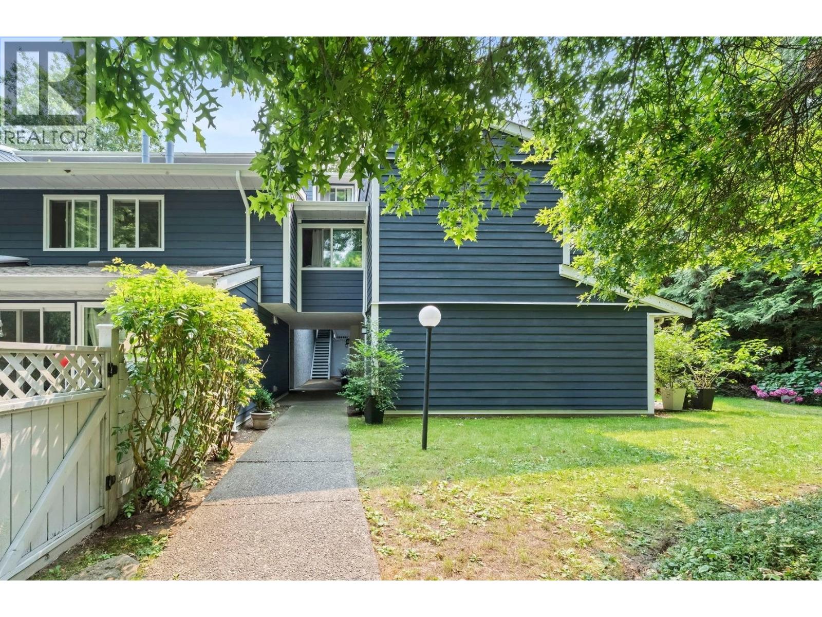 30 9101 Forest Grove Drive, Burnaby, British Columbia V5A 3Z5 - Photo 2 - R3153005